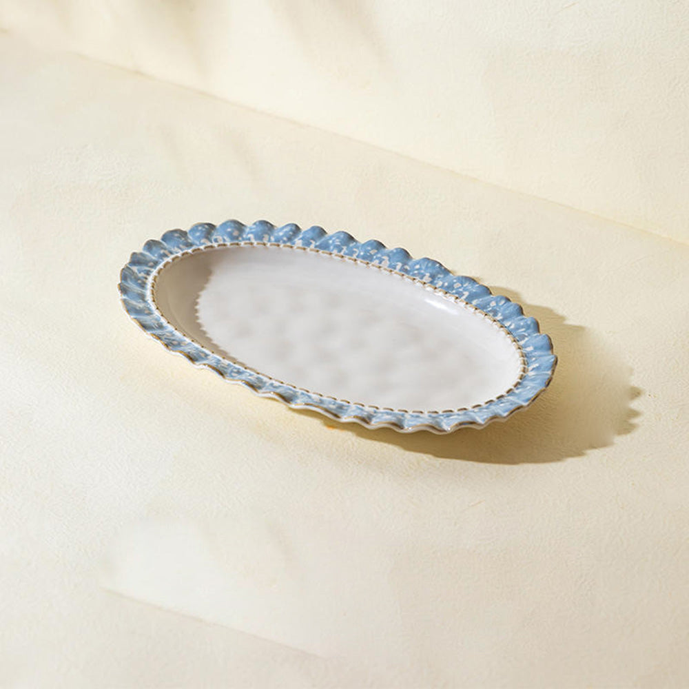 Đĩa Tròn Modern SweetHome 27 cm – viền ren xanh khói, gốm sứ cao cấp