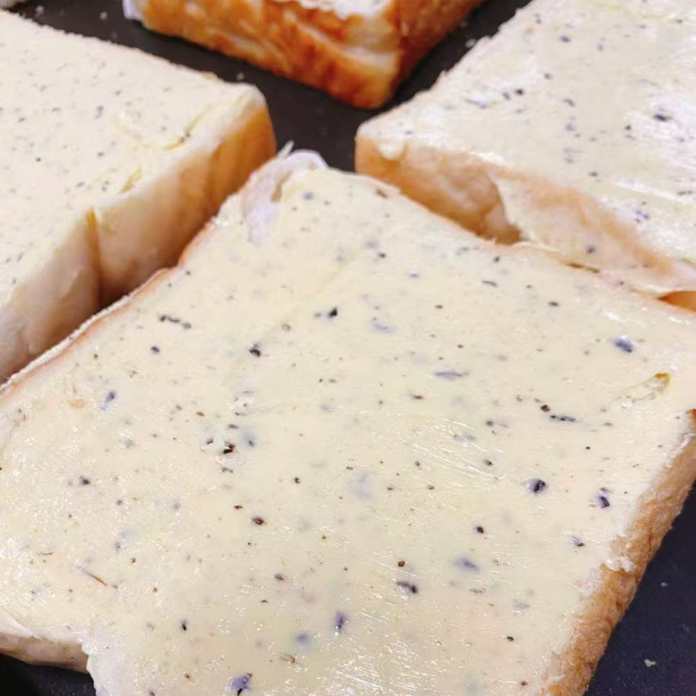 Tianmuwu-Frozen-Thick-Cut-Toast---Black-Truffle---4-Pieces-1