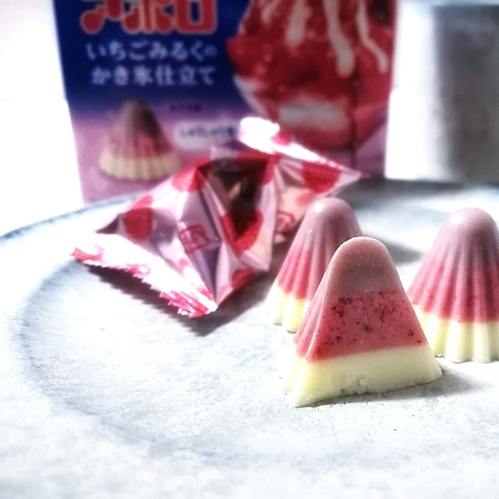 Meiji-Apollo-Strawberry-Milk-Chocolate-–-Limited-Edition-42g-2
