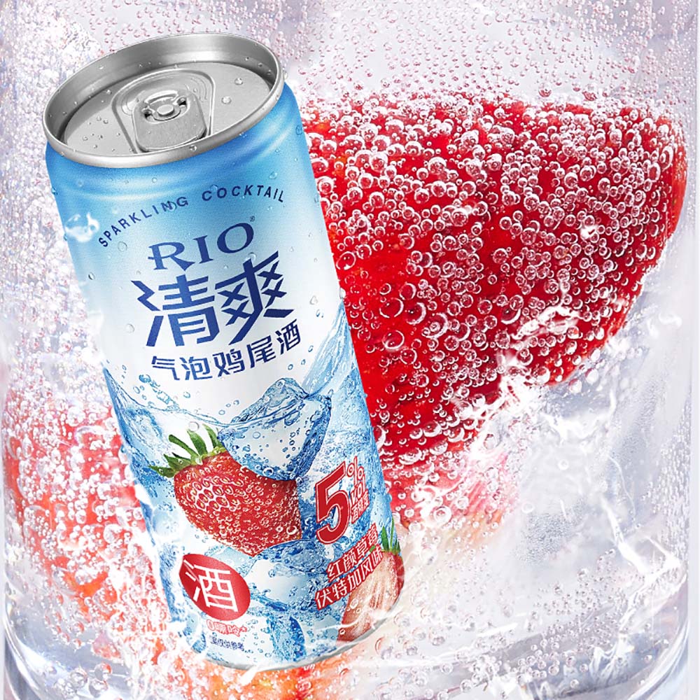 Bebida Rio RIO Refreshing Sparkling Cocktail Red-faced Strawberry Vodka 5% Alcoho ...