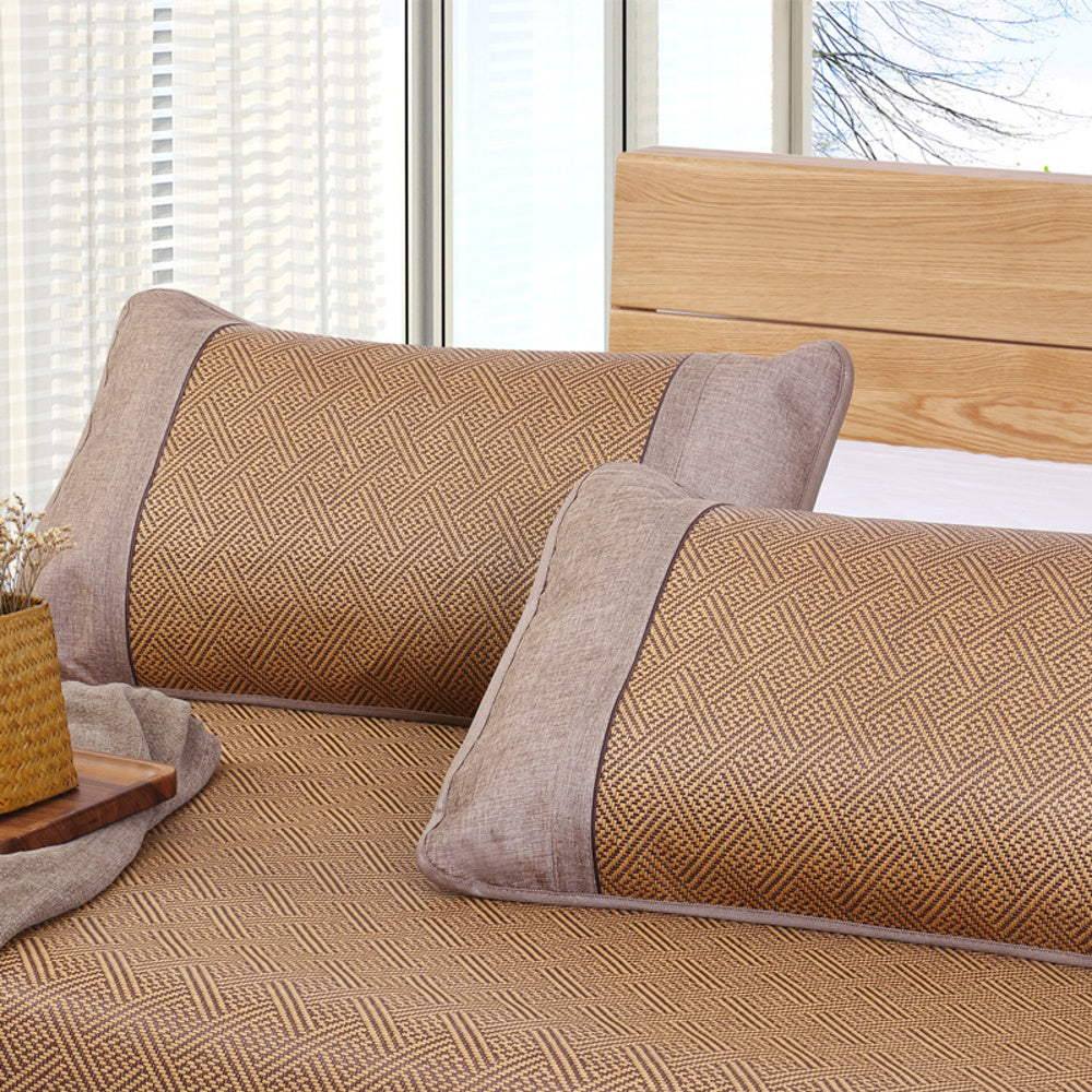 Lao-Xi-Jiang-Honey-Pillowcase-48*74cm-1