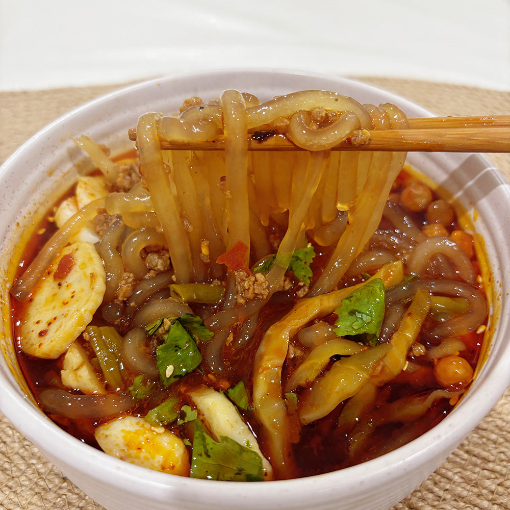 DuoLe-Kitchen-Mixed-Sauce-Hot-and-Sour-Noodles---320g-1
