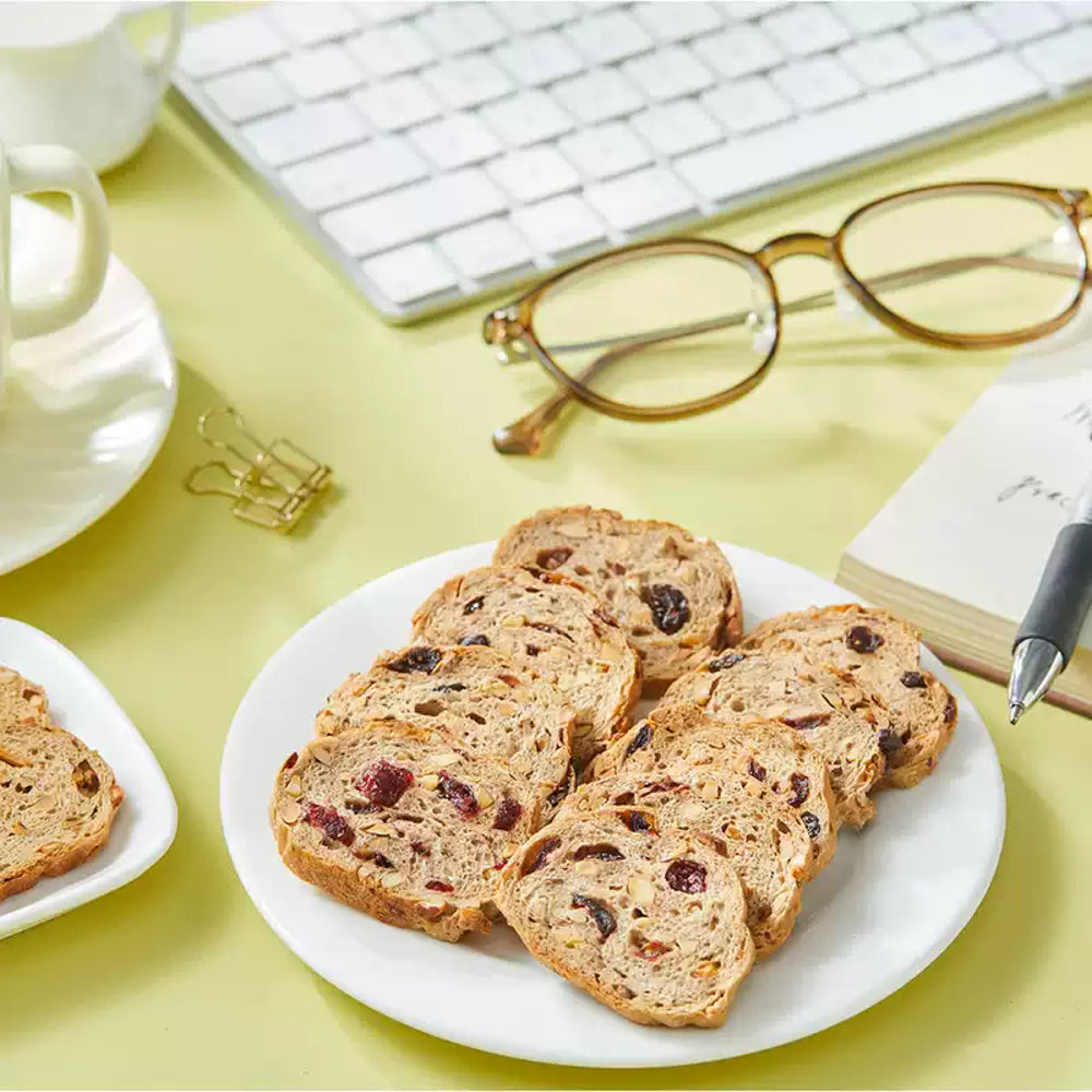 Panpan-Whole-Grain-Nut-Crisps-Variety-Pack-(Cranberry-&-Coconut-Pistachio)-–-16-Mini-Packs,-500g-2