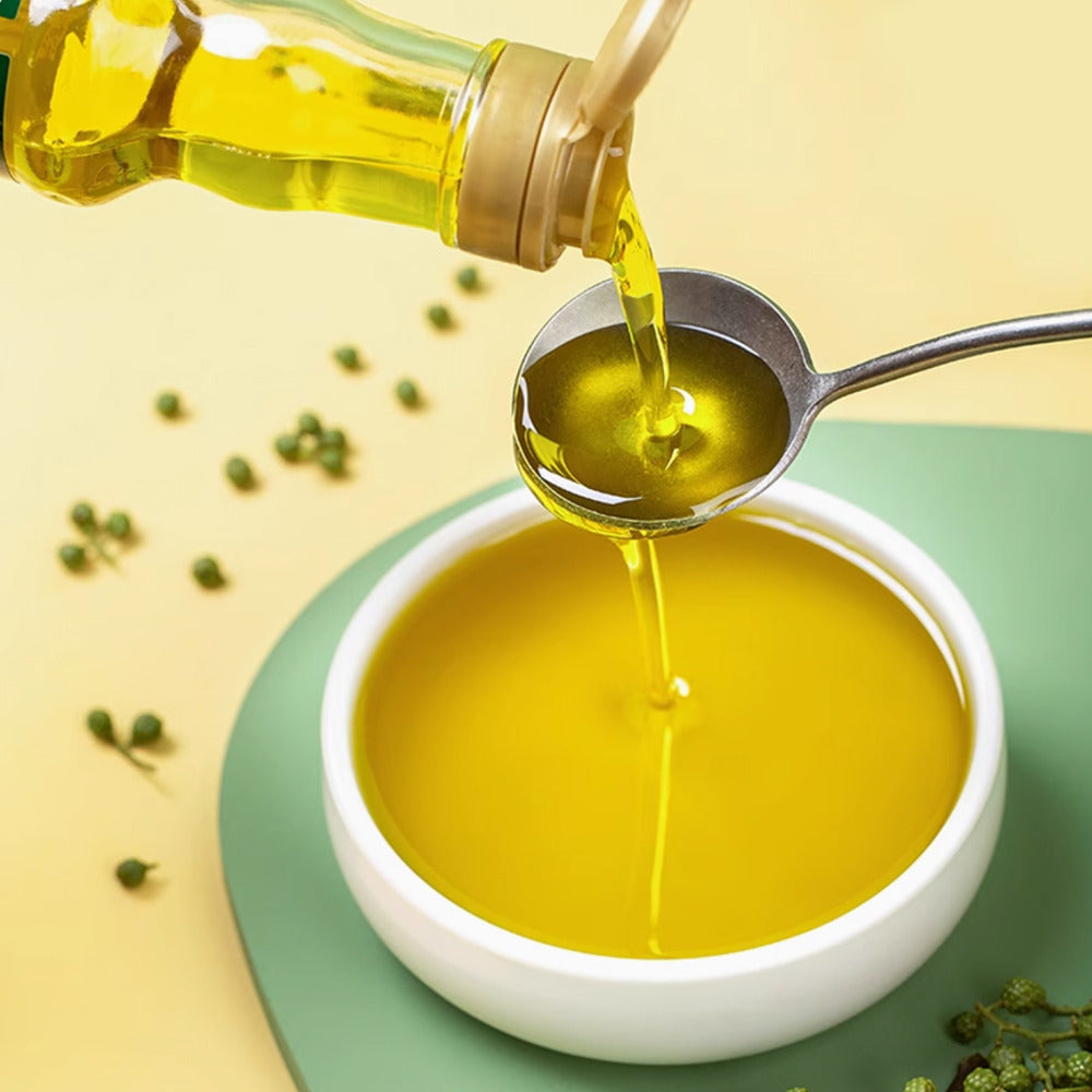 Chuan-Lao-Hui-Fresh-Infused-Green-Sichuan-Pepper-Oil-248ml---Tengjiao-Oil-2