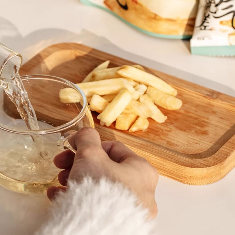 Cha-Yan-Yue-Se-Jasmine-Tea-Crispy-Potato-Sticks-20g-–-Light-Crispy-Fries-Snack-3