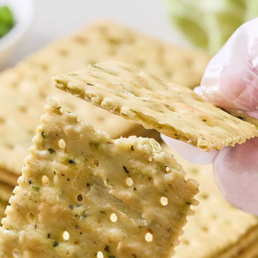 Marketside Vegetable & Spring Onion Soda Crackers 400g – Limited Impor ...