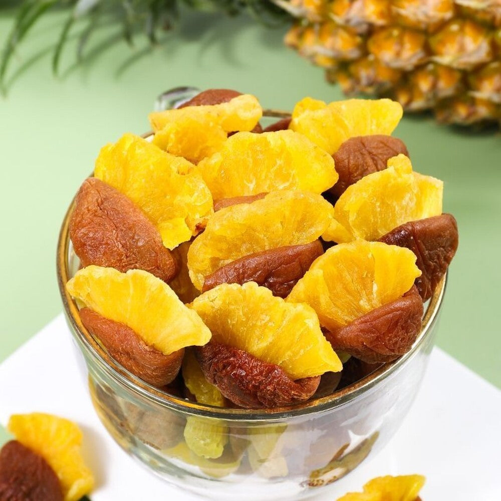 Mei-Qian-Yu-Green-Plum-Dried-Fruit-with-Pineapple-Filling---70g-1