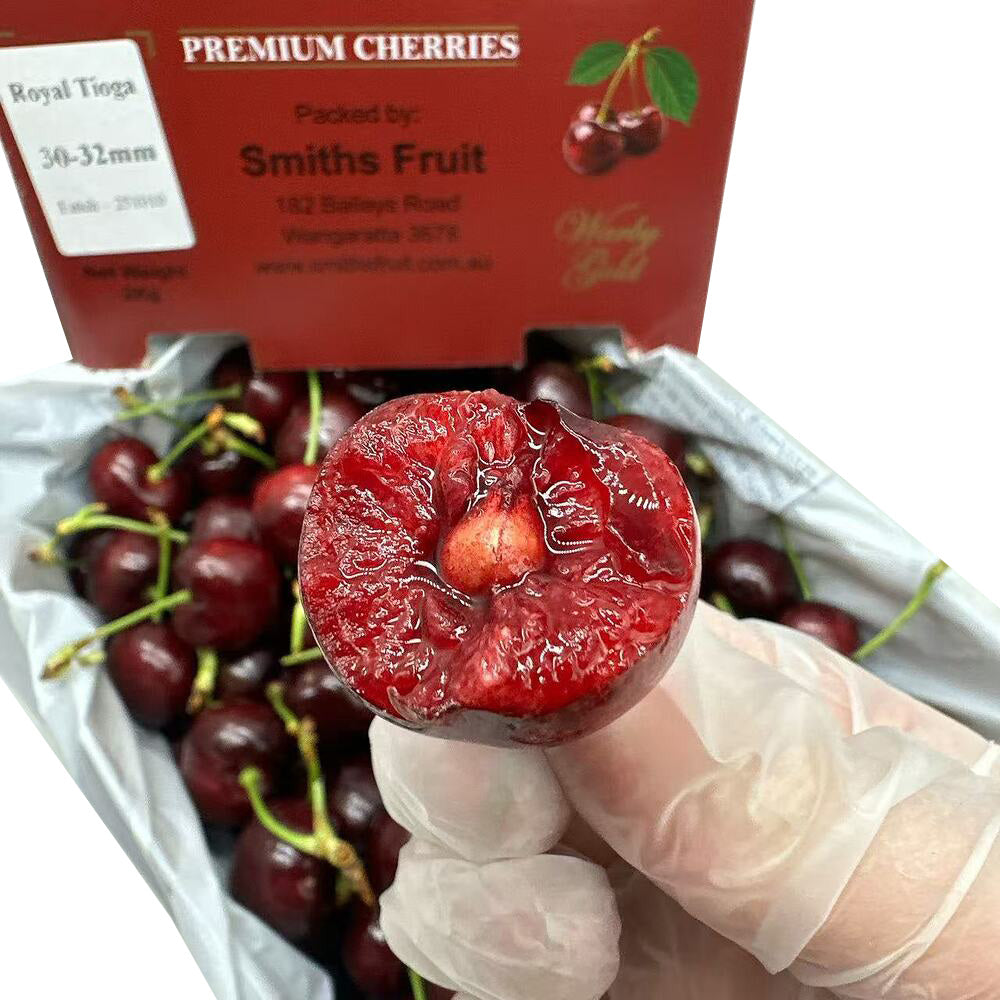 smiths-fruit-royal-tioga-premium-cherries-30-32mm-gift-box-approx-2kg-4