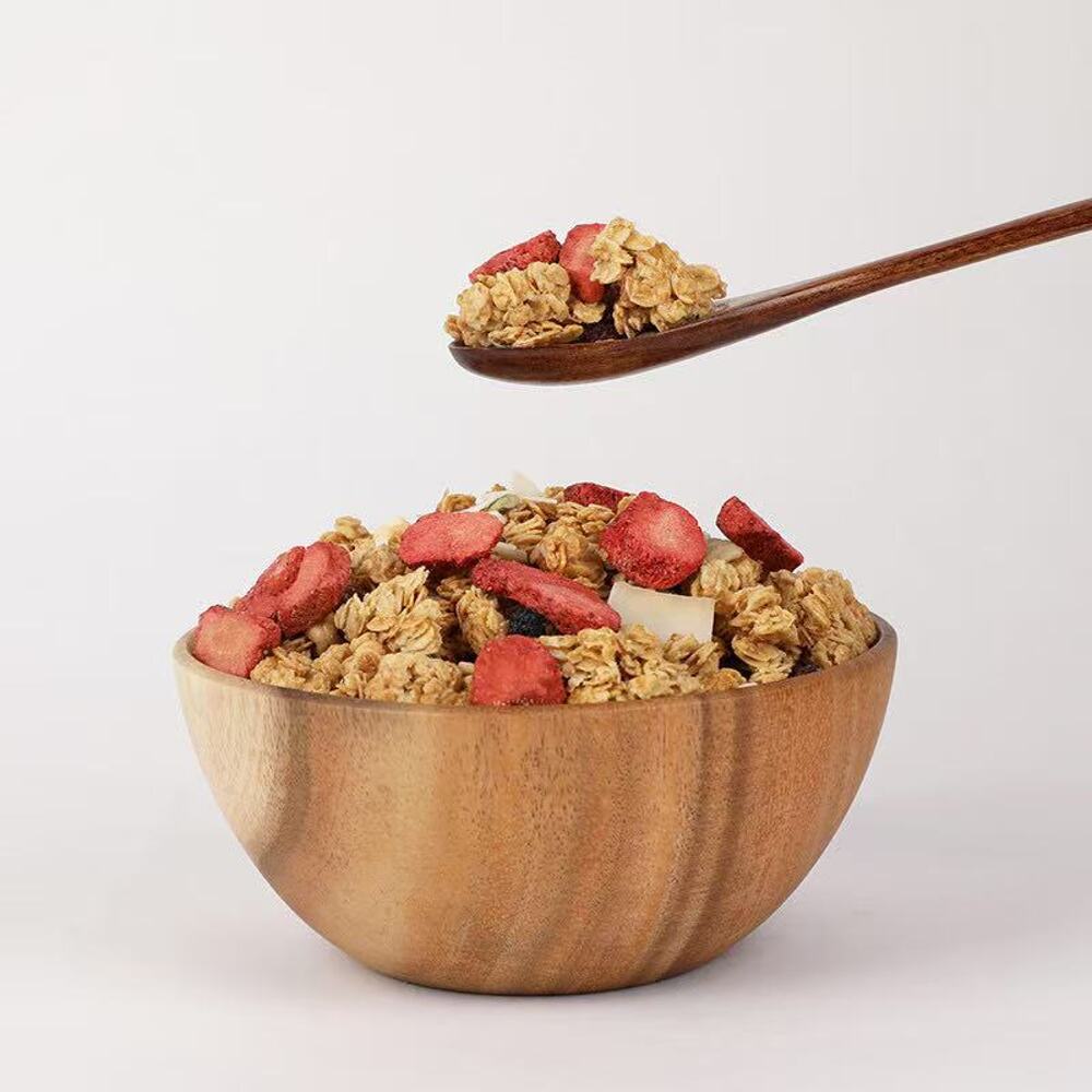 DL-Strawberry-Fruit-Granola-320-g---Crunchy-Oat-Cereal-with-Mixed-Fruits---Limited-Import-4