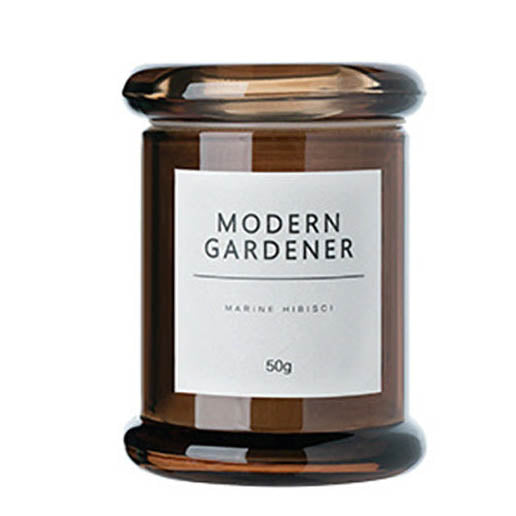 Nến Thơm Modern Gardener Series Postbox 50 g – hương biển & hoa râm bụt