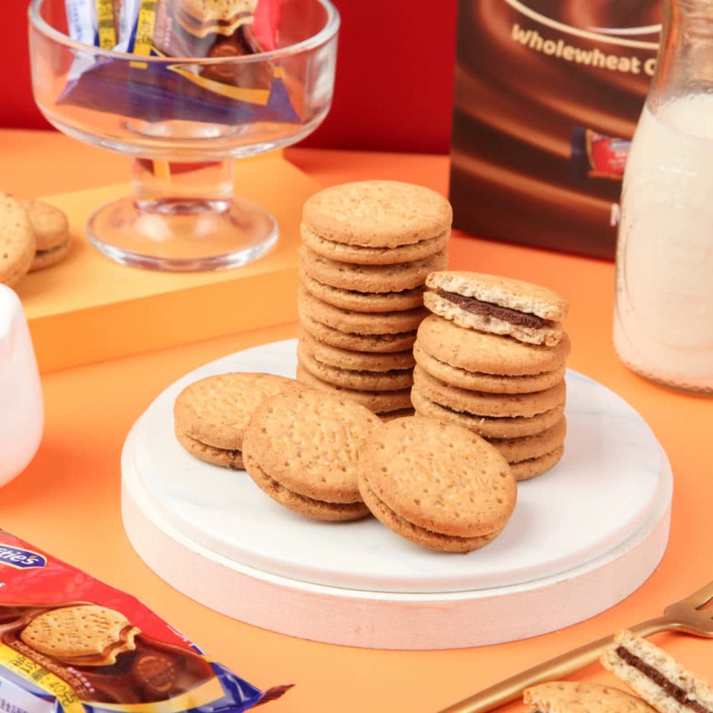 McVitie's-Chocolate-Flavour-Digestive-Creams---720g-1