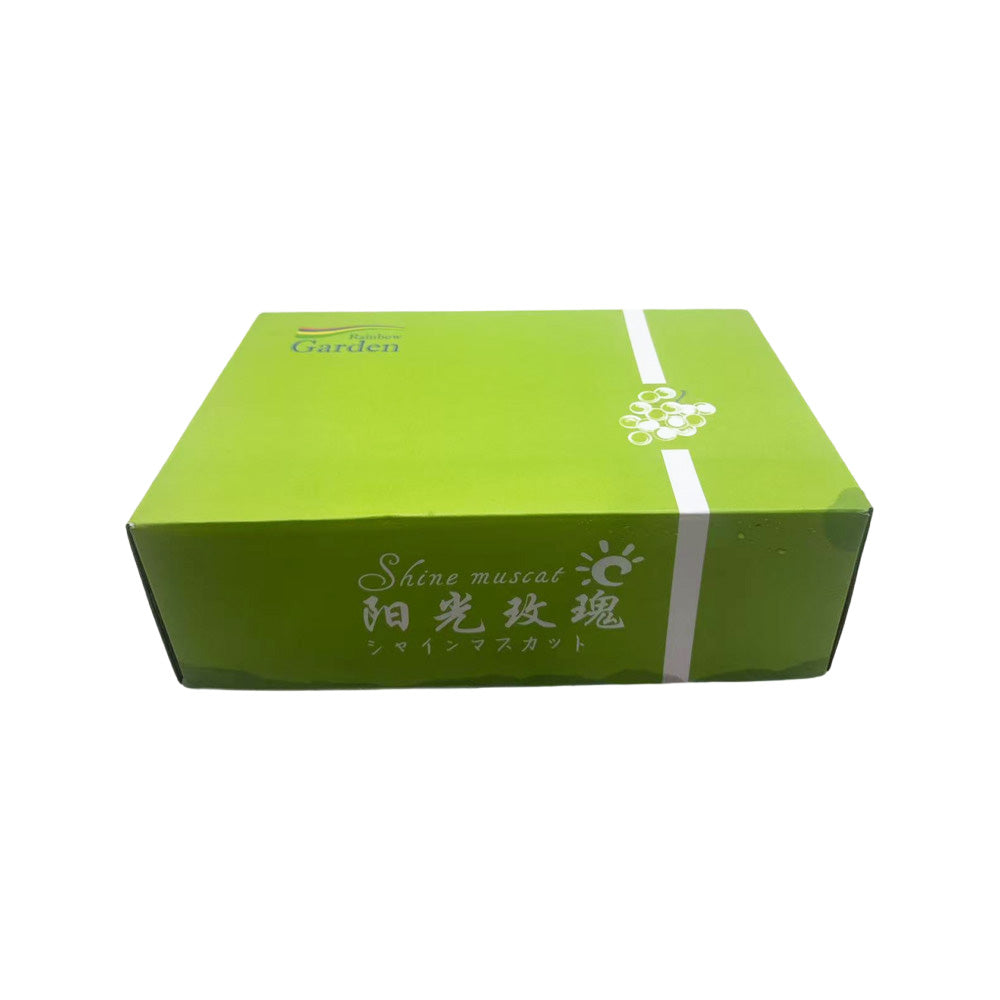 Air-Flown-Shine-Muscat-Grapes-(China)-–-1-Bunch,-800–900g-4