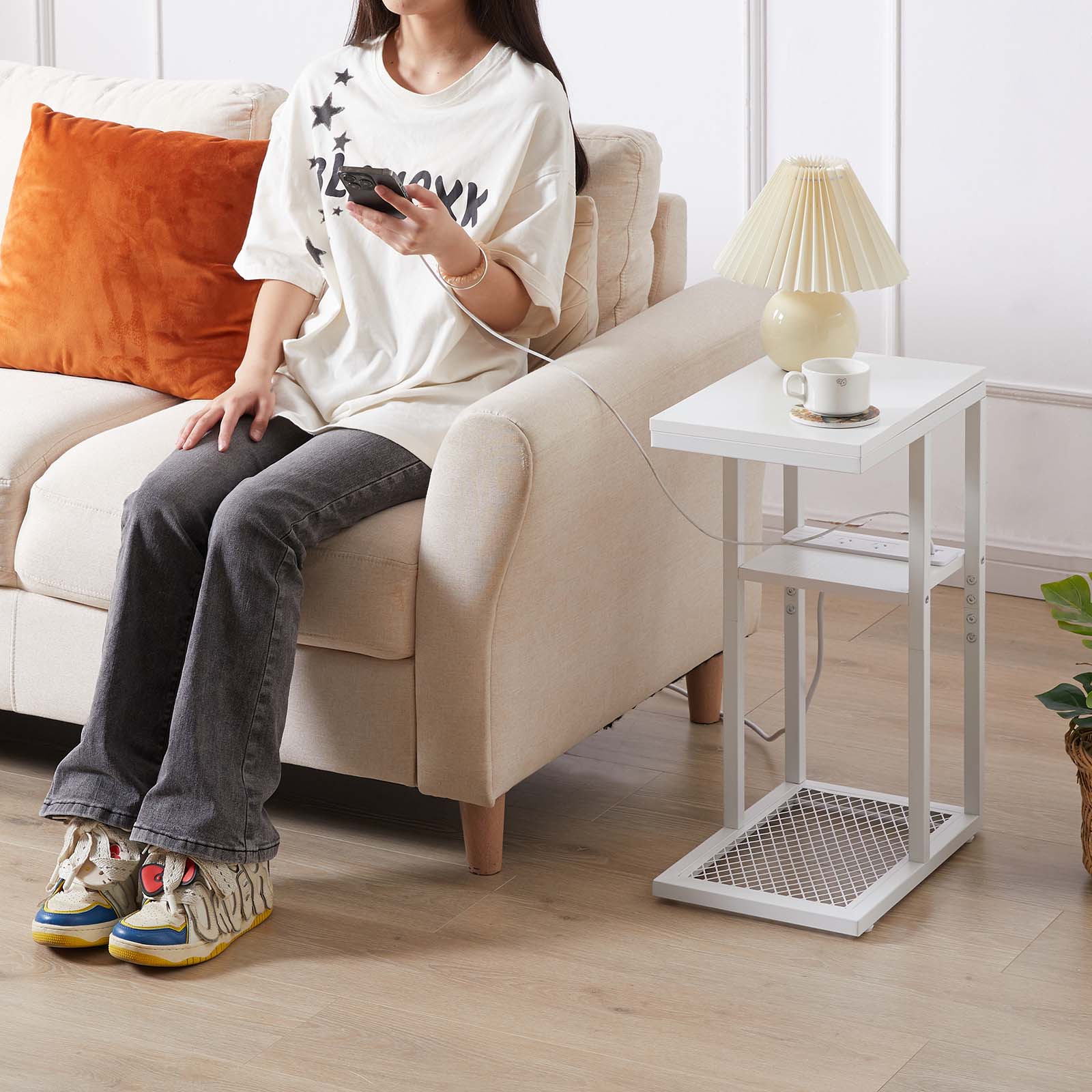 Bàn C Đa Năng Casadiso 1 chiếc – sofa/giường hẹp tích hợp ổ cắm điện & USB